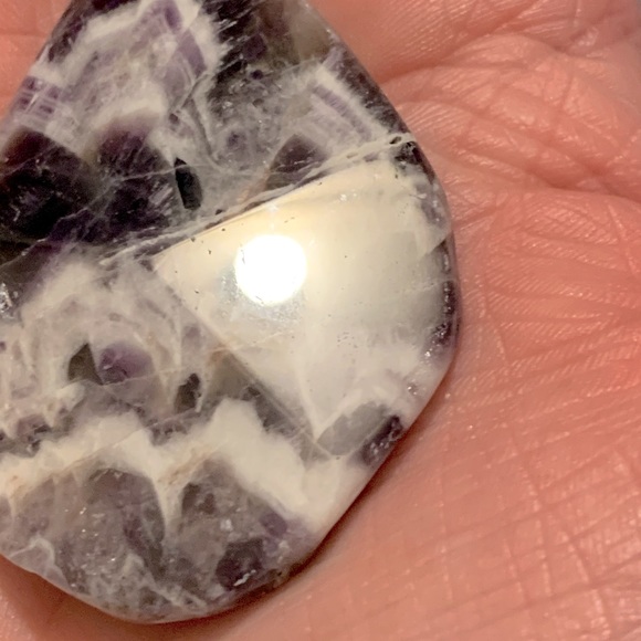 🎁GIFTED!🎁 NIB/NWT Lg Rough Cut Hunk of Amethyst Agate for Necklace - Picture 16 of 17